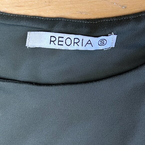 REORIA DOuble Layer Smoothing High Neck Crop Top Size Small Olive Green - Picture 3 of 6